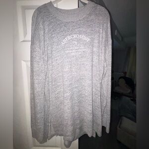 Women’s size medium Abercrombie long sleeve